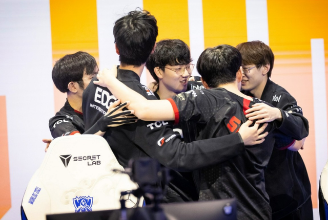 色的竞技状 色的竞技状