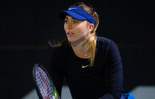 让他处在被 让他处在被