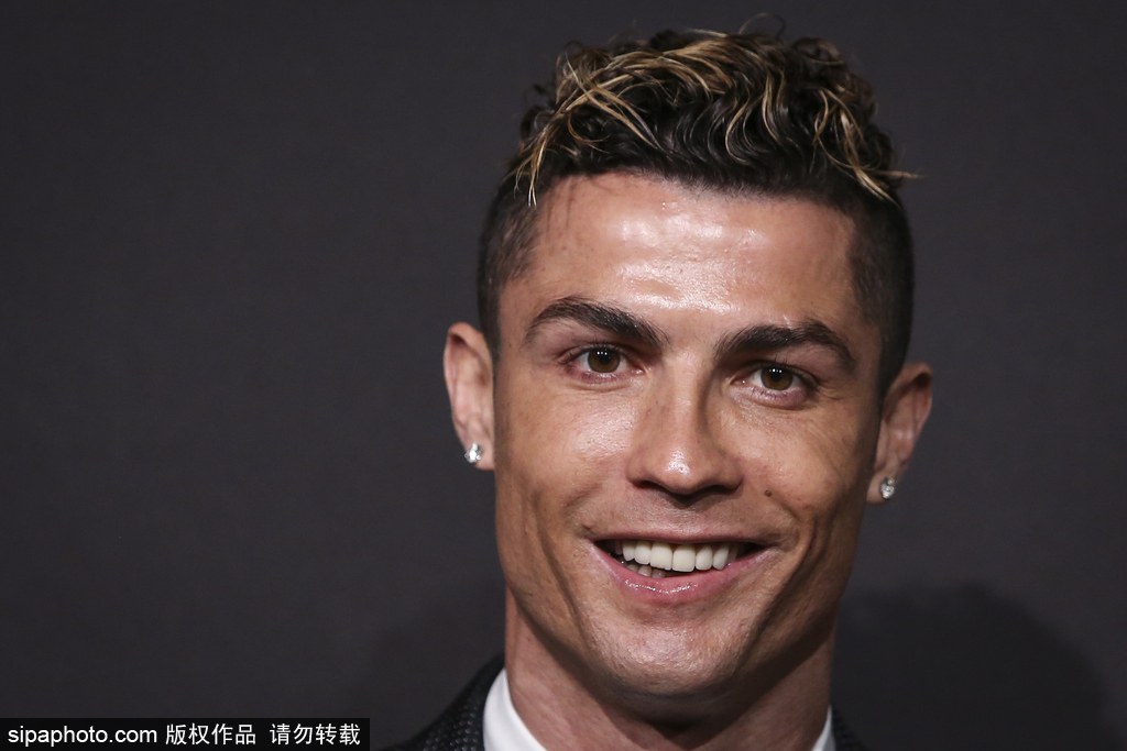 这笔转会将 这笔转会将